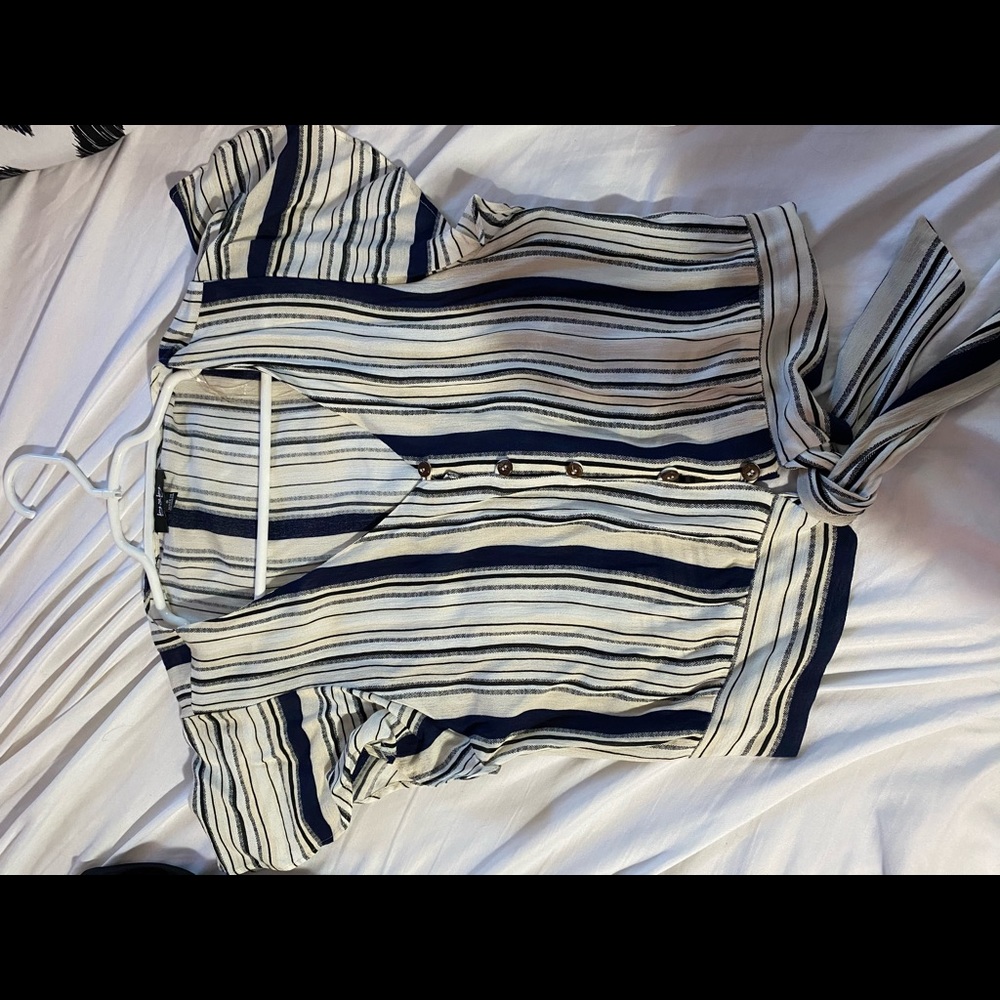 navy blue striped crop top